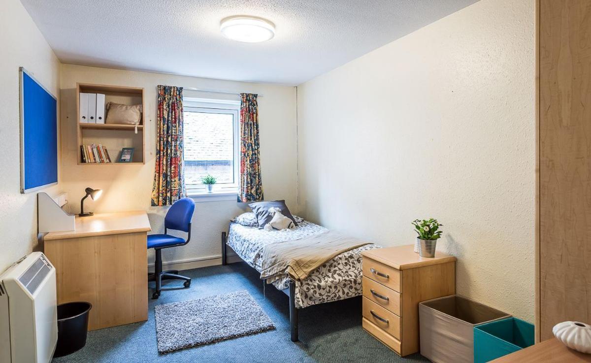 Joivy Budget 4,5 And 6 Bed Private Flats, In Historic Old Town (Adults Only) Edinburgh Luaran gambar